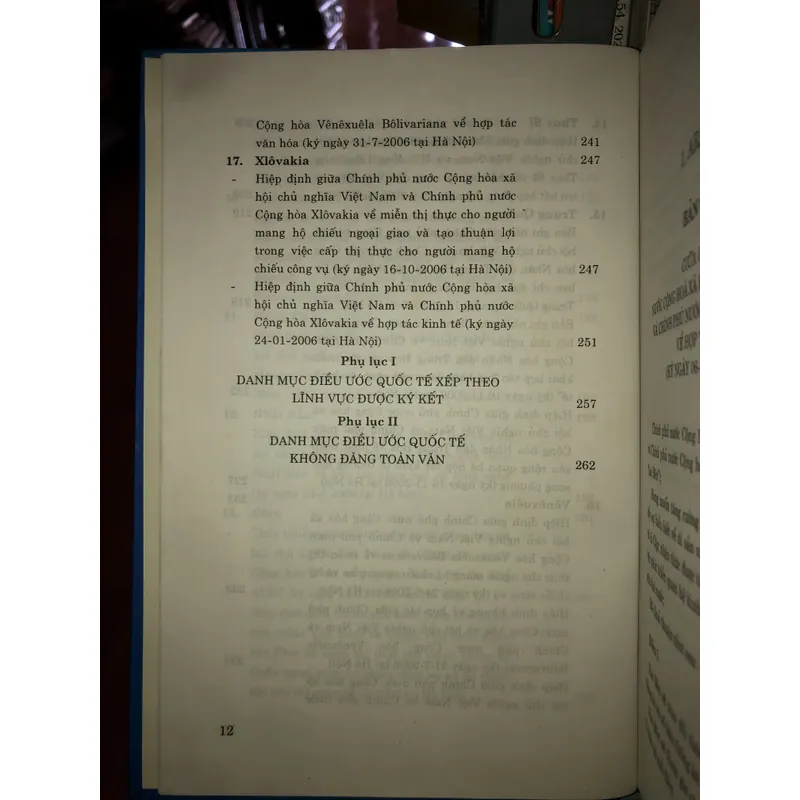 Niên giám các điều ước quốc tế nước Cộng hoà xã hội chủ nghĩa Việt Nam ký năm 2006  594562
