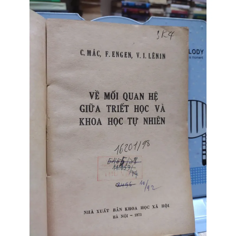 sách: Mối quan hệ giữa triết học và khoa học tự nhiên - C. Mác, F.Engen, V.I.Lenin (A1) 565095