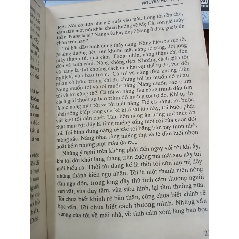 CON GÁI THỦY THẦN - NGUYỄN HUY THIỆP 747836