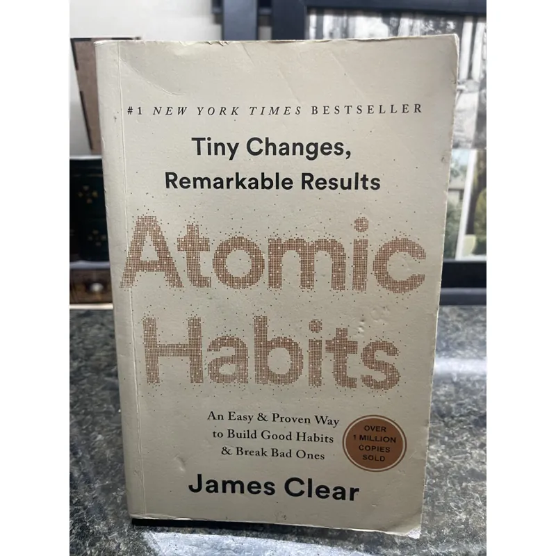Atomic habits James Clear 735762