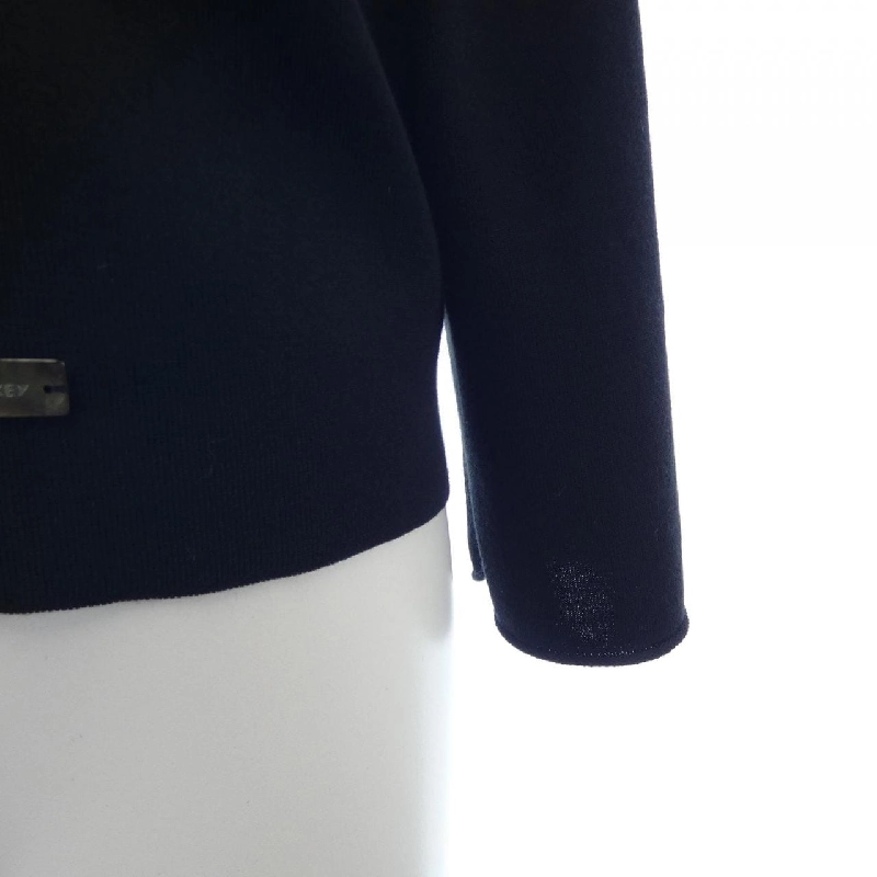 Áo khoác FOXEY 637640