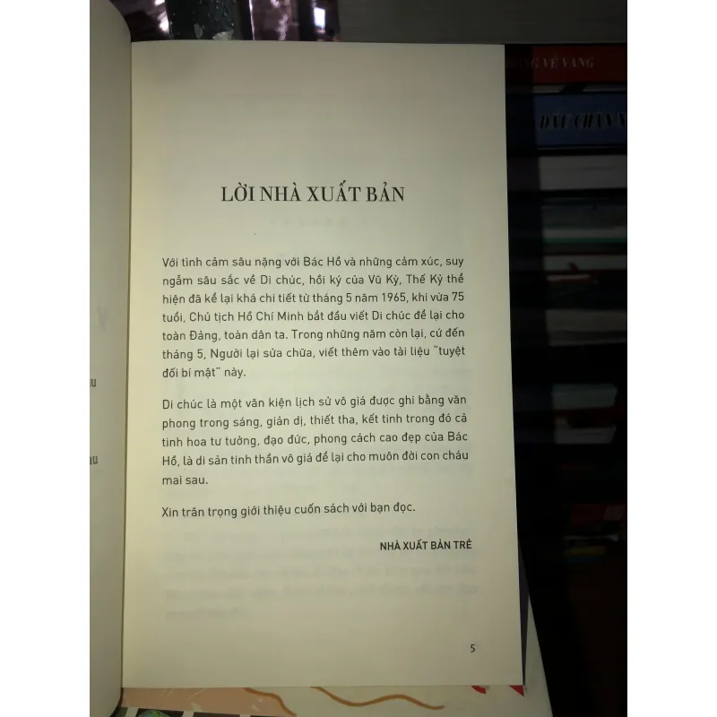 Bác Hồ viết di chúc - Vũ Kỳ 777271