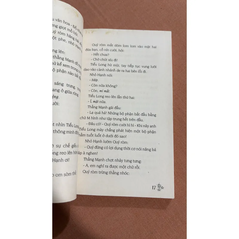 Kính vạn hoa 40: Lang thang trong rừng 🌊 693440