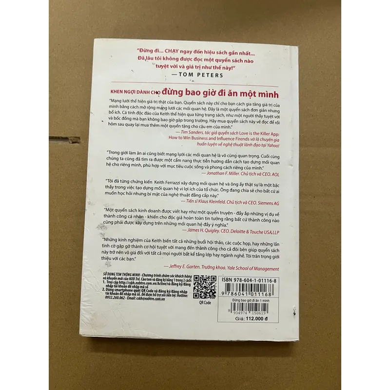 Đừng bao giờ đi ăn một mình 569167