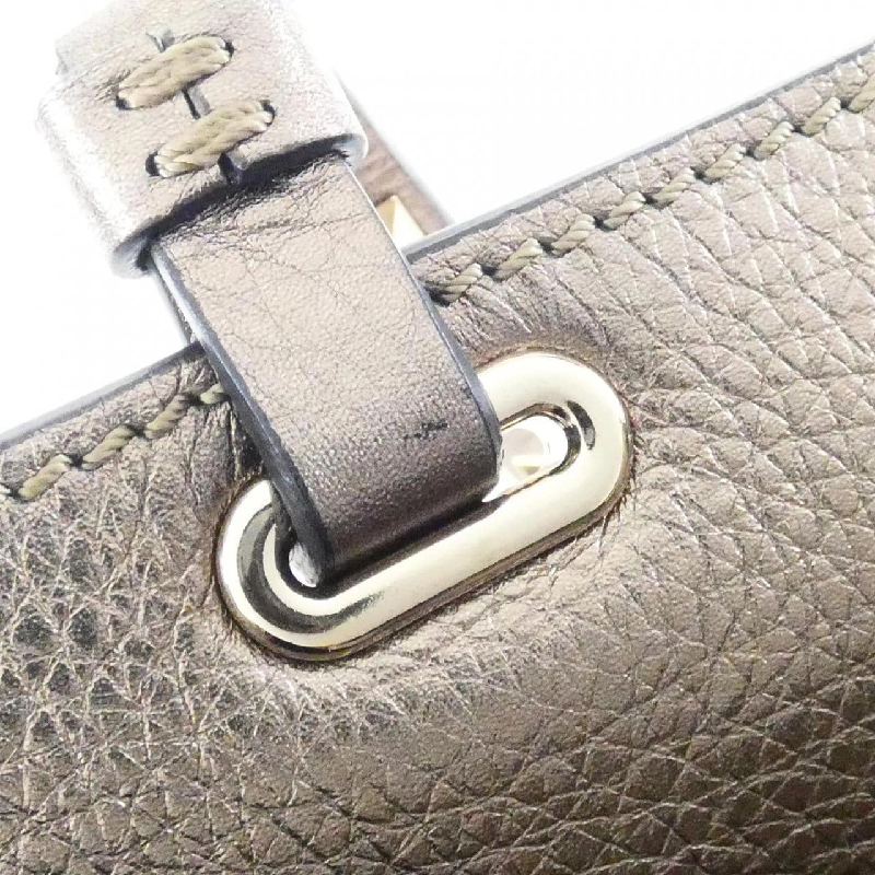 Túi xách Valentino Garavani KW0B0037VUE 618294