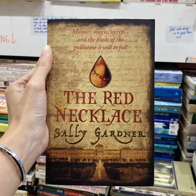 The Red Necklace♟️ 783845