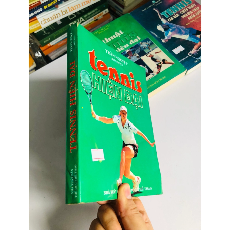 Sách về môn thể thao Tennis 552566