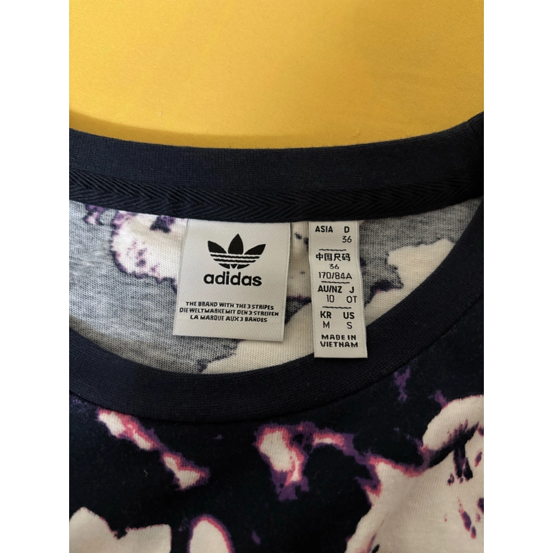 Đầm thể thao Adidas chính hãng size S (US) 444228