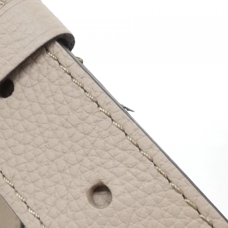 Túi xách vai Louis Vuitton Mahina Hand It All PM M24255 609693