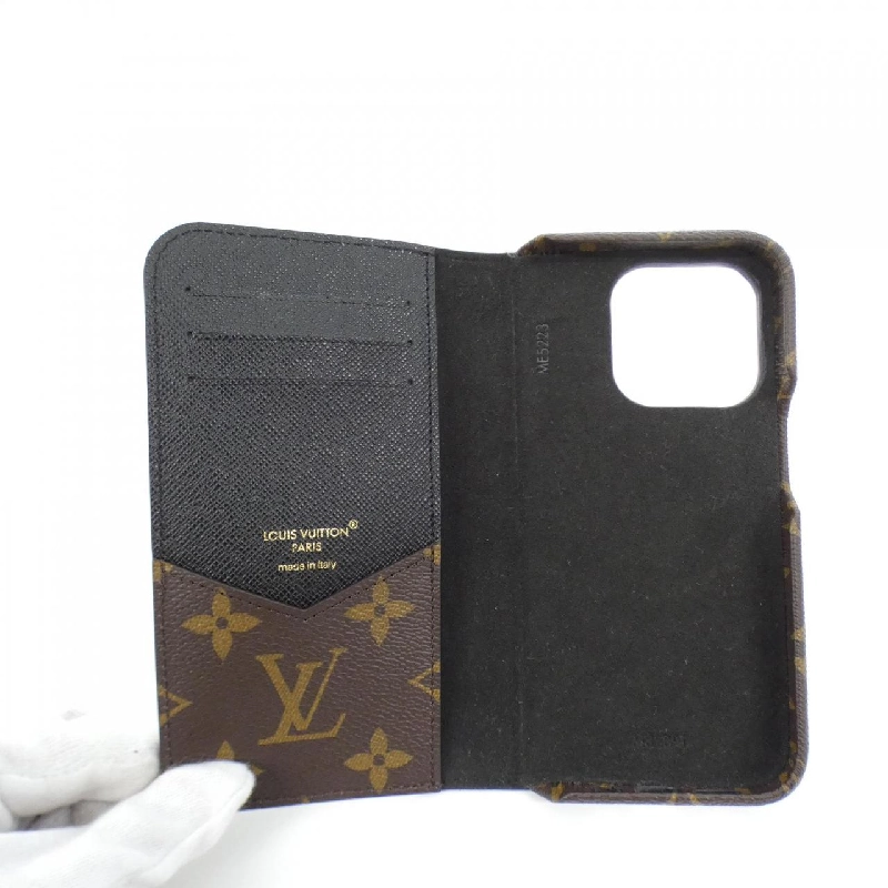 Ví điện thoại Louis Vuitton Monogram IPHONE15PRO Folio M82891 625521