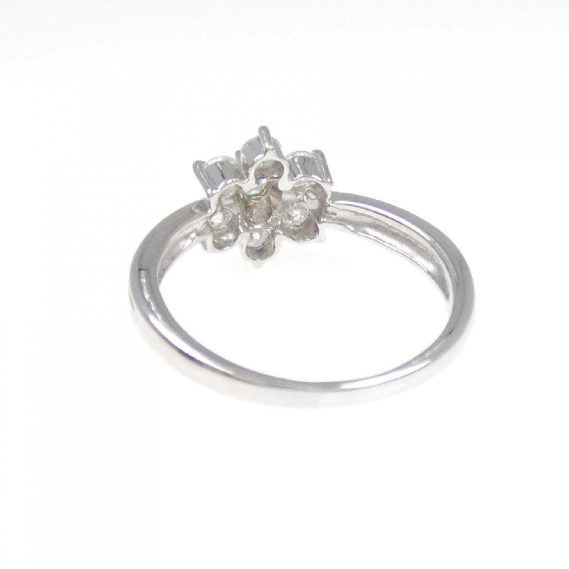 Nhẫn kim cương PT Flower 0.50CT 672358