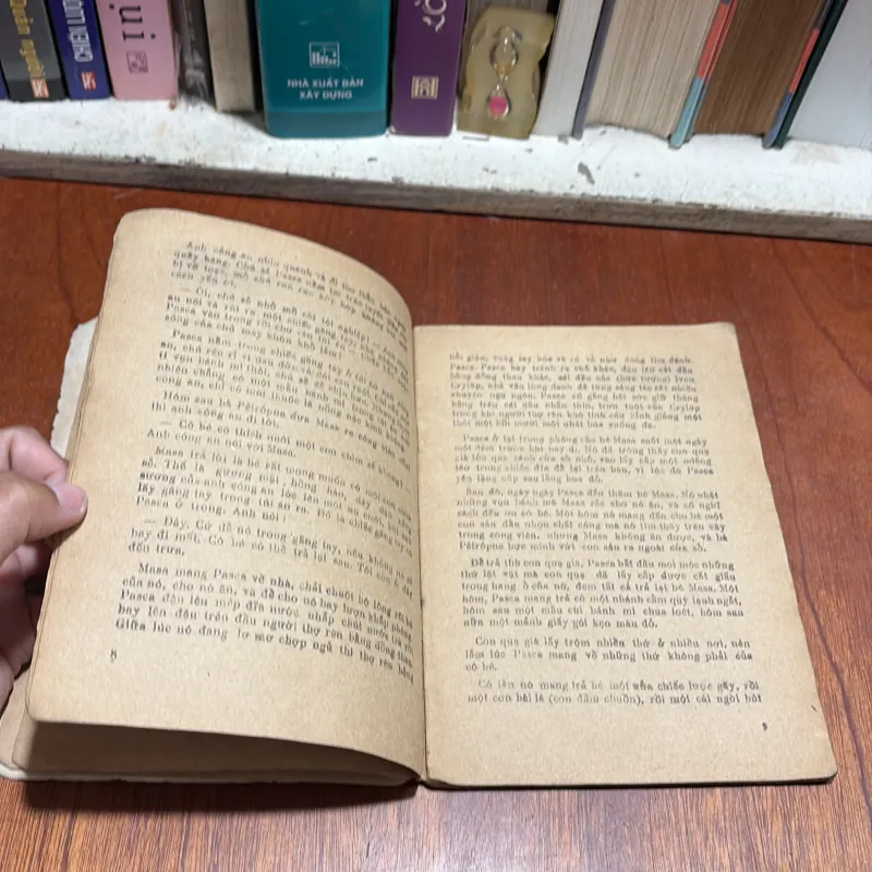 II Sưu Tầm: Hoa Cầu Vồng - Bàng Thúc Long (Dịch) - 1988 932930