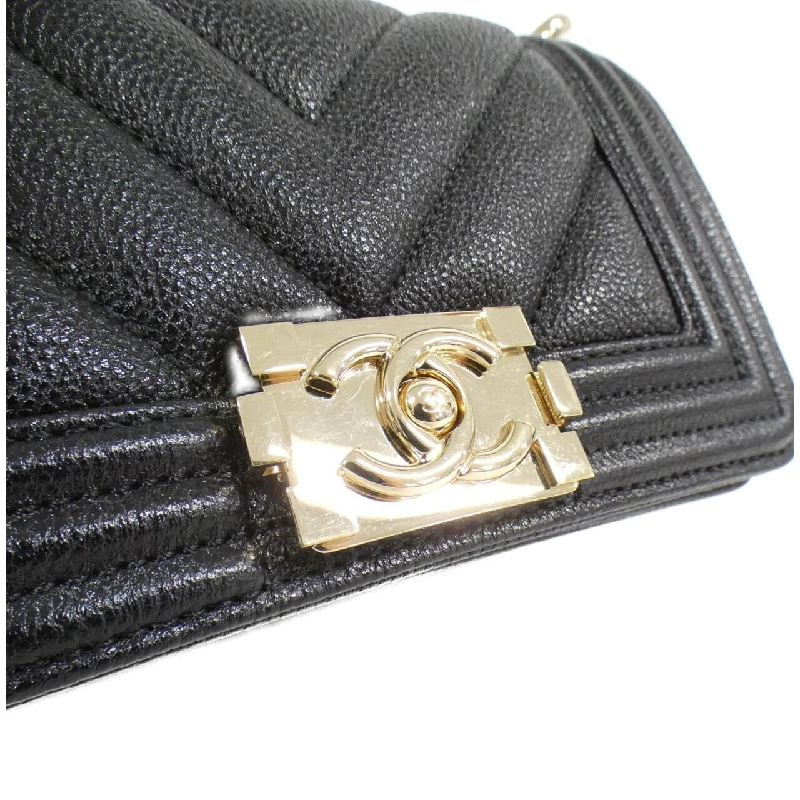 Túi xách vai Boy Chanel dòng 67364 612946