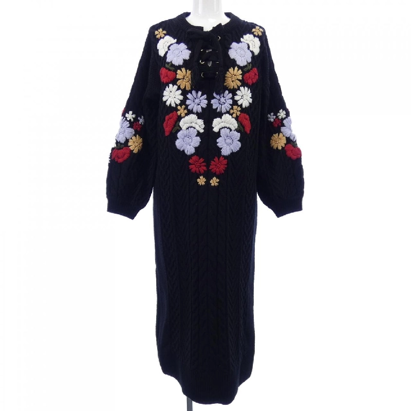 GRACE CONTINENTAL Đầm - Hàng hiệu Authentic 814830