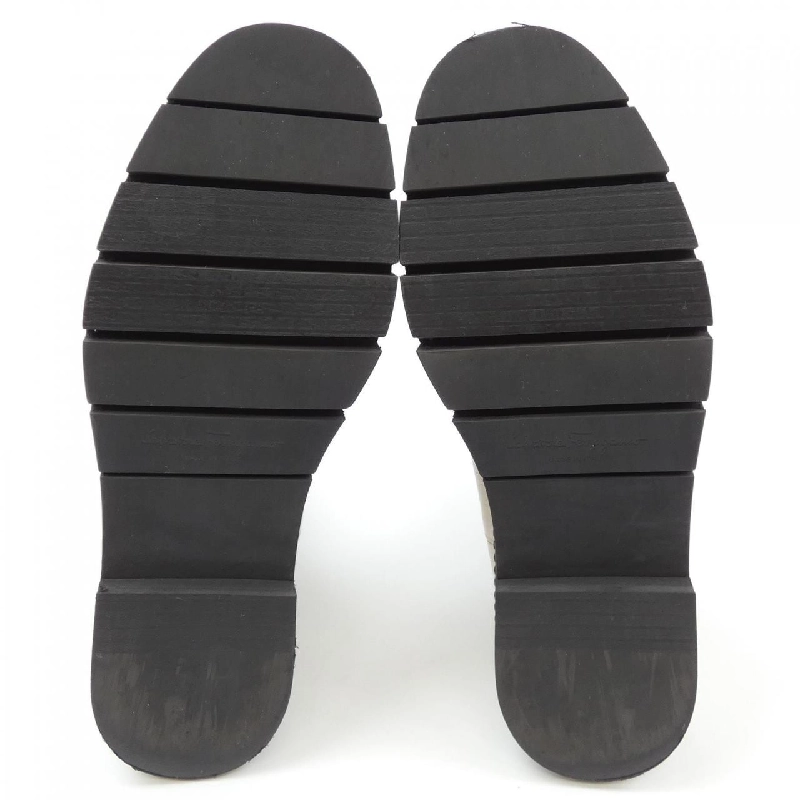 【Khuyến mãi】Giày boot SALVATORE FERRAGAMO 661548