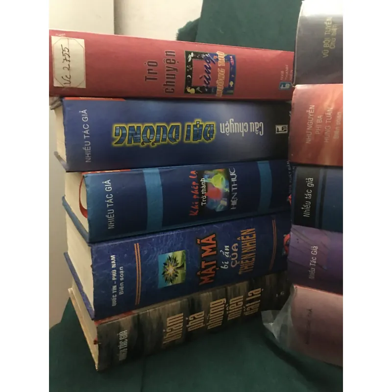 Bộ 10 cuốn khoa học của nxb Trẻ kỷ niệm 45 năm 958223