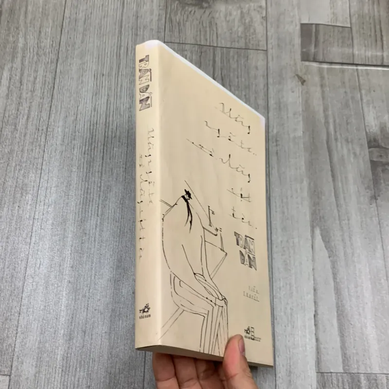 Những ngã tư và những cột đèn - trần dần. 1a1 787043