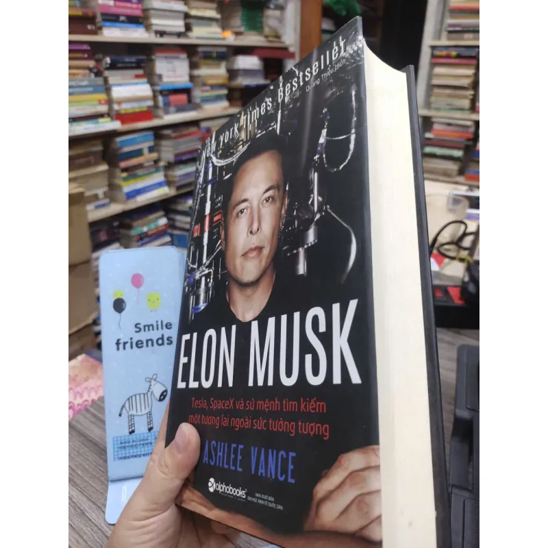 Sách: Elon Musk Teslsa, SpaceX và sứ mệnh tìm kiếm một tương lai ngoài sức tưởng tượng(A2) 589272