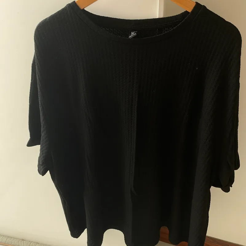 Áo thun trơn dệt kim bigsize 756607