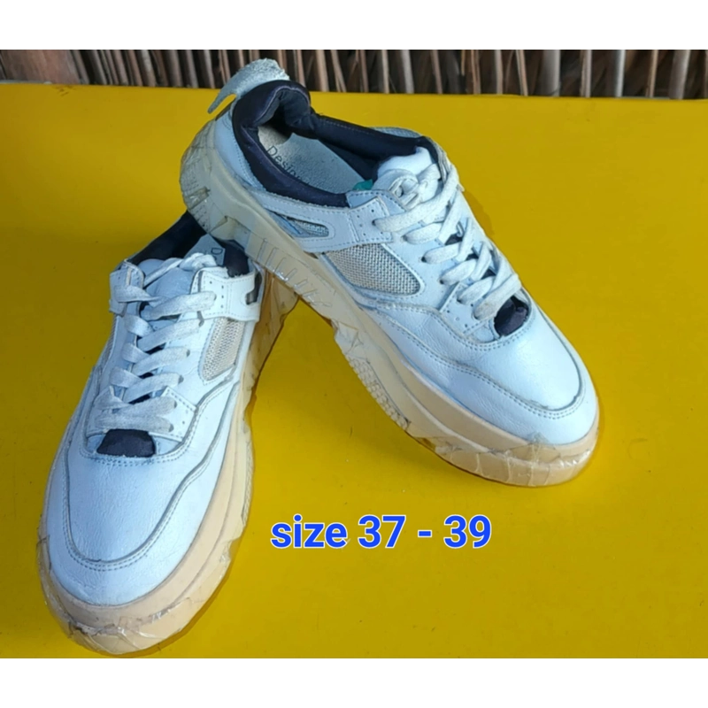 Giày thể thao  546598