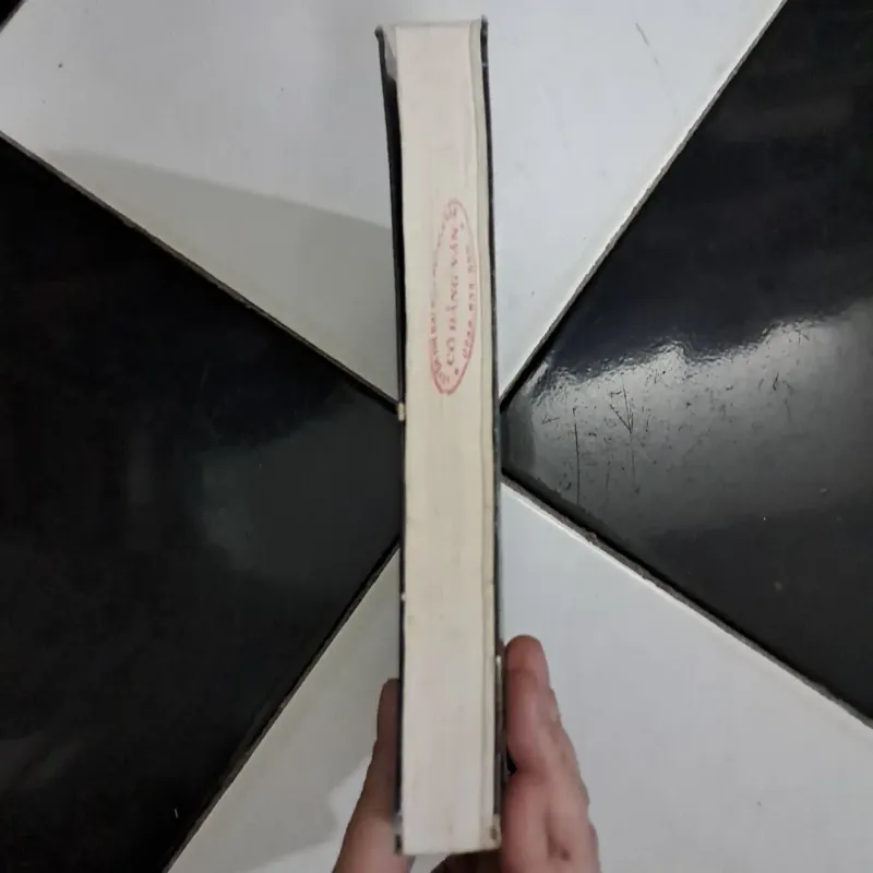 Cuộc chiến chốn mê cung 1022063