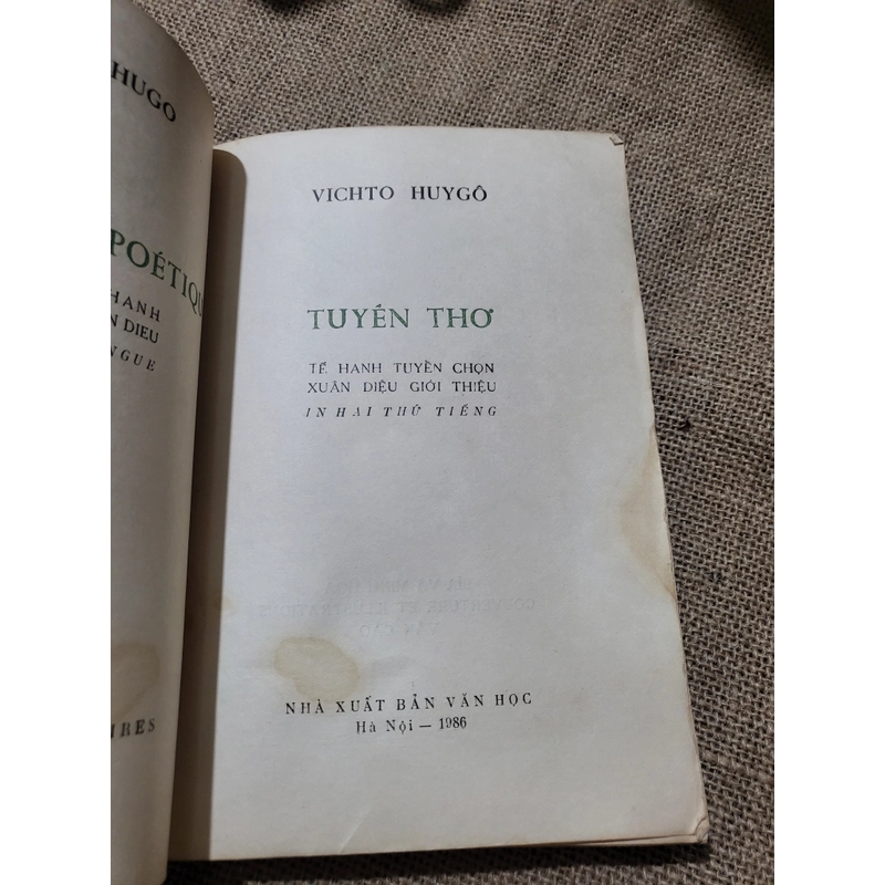 Thơ Victor Hugo , khổ lớn, nhiều người dịch | Văn Cao minh họa  322171