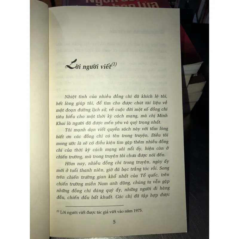 Chị Minh Khai - Lê Minh 761606