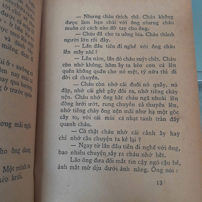 ÔNG GIÀ VÀ BIỂN CẢ - ERNEST HEMINGWAY 522954