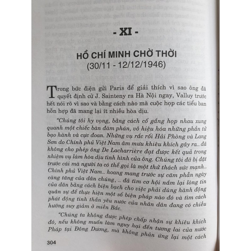 Paris - Saigon - Hanoi (Tài Liệu Lưu Trữ Về Cuộc Chiến Tranh 1944 - 1947) (bìa cứng) 192857