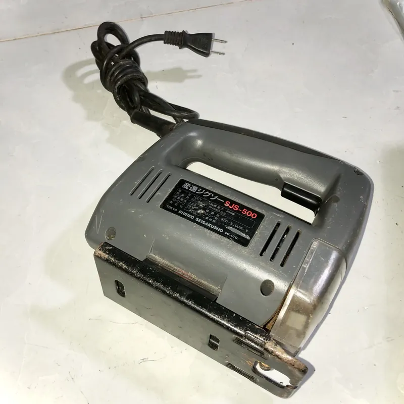 Máy cưa lọng cầm tay Nhật ( có điều tốc ) 570163