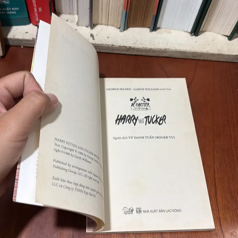 II Sách Thiếu Nhi: Harry Và Tucker (Sách Kẹp Hạt Dẻ) - GEORGE SELDEN - ROGER VU ( Dịch) 722458