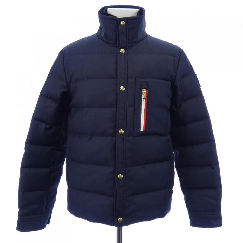 MONCLER GAMMEBLEU 23914035100 Áo khoác lông - Hàng hiệu Chính hãng 885711