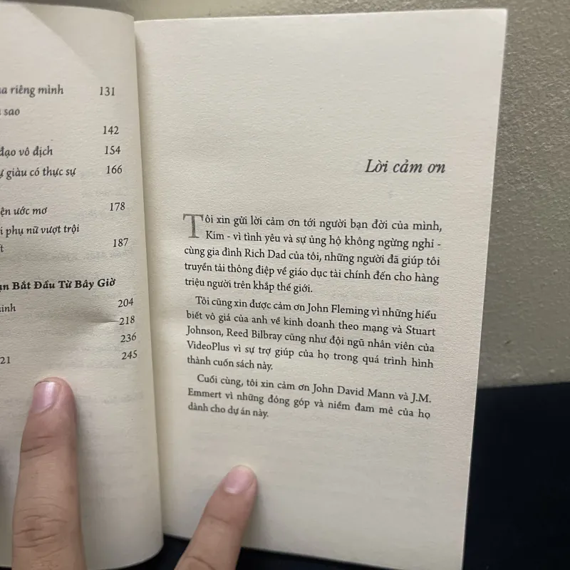 Doanh Nghiệp Của Thế Kỷ 21-ROBERT T. KIYOSAKI 1003830