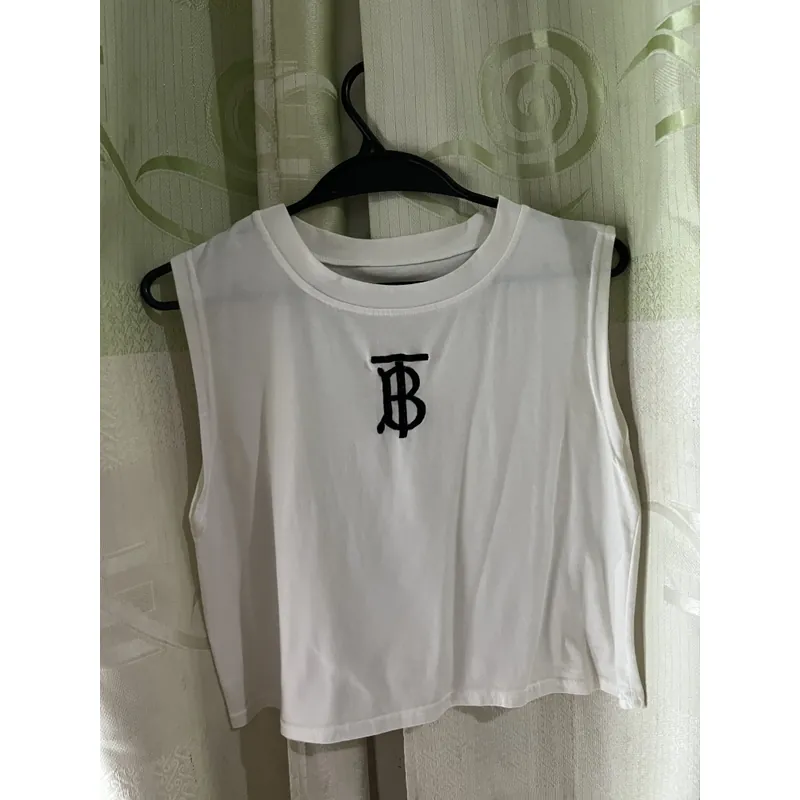 Áo ba lỗ nữ màu trắng đơn giản 590362