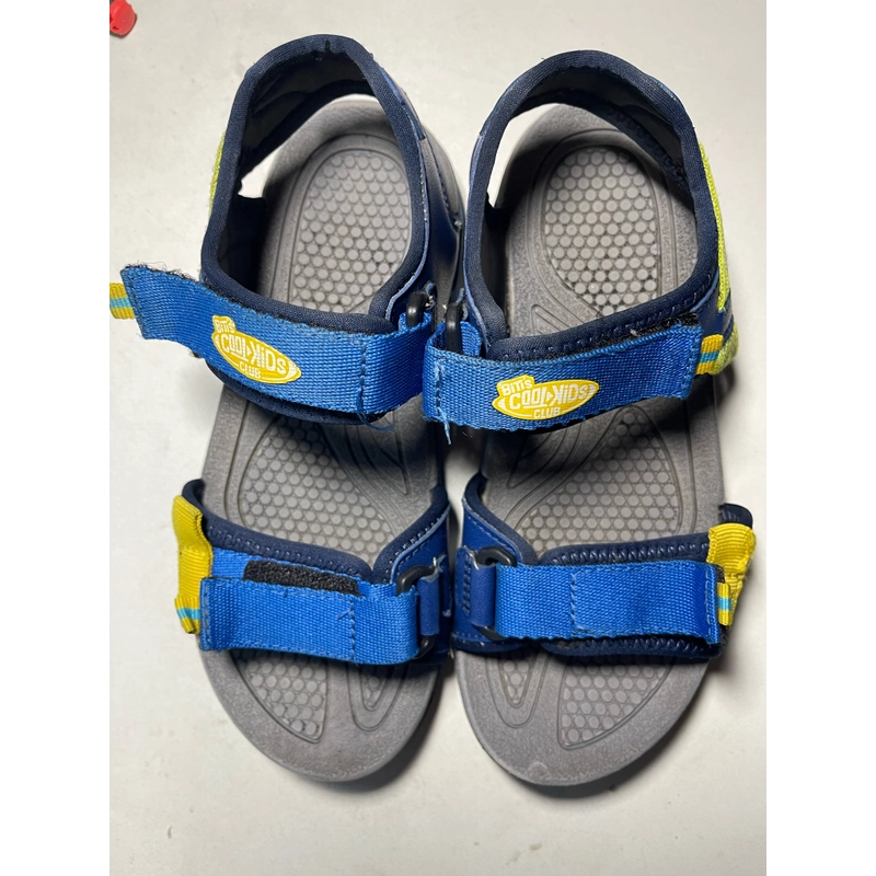 Combo Giày Sandal và Bata Bitis cho bé trai size 33 (7-9 tuổi ) 390972