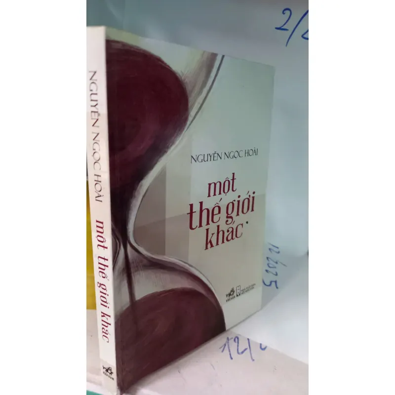 một thế giới khác 800286