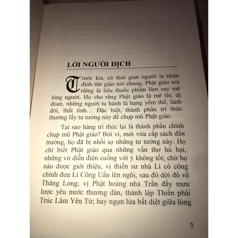 Giới thiệu phật giáo cho thành phần trí thức 995985