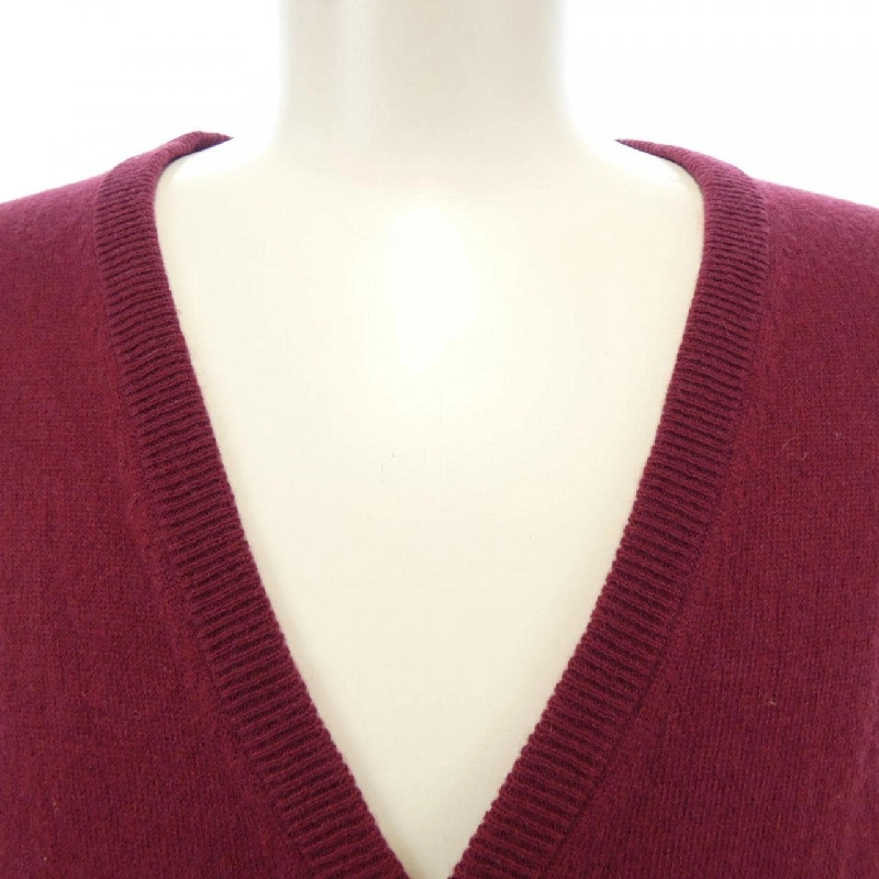 Áo khoác cardigan VICTIM - Hàng hiệu Authentic 901039