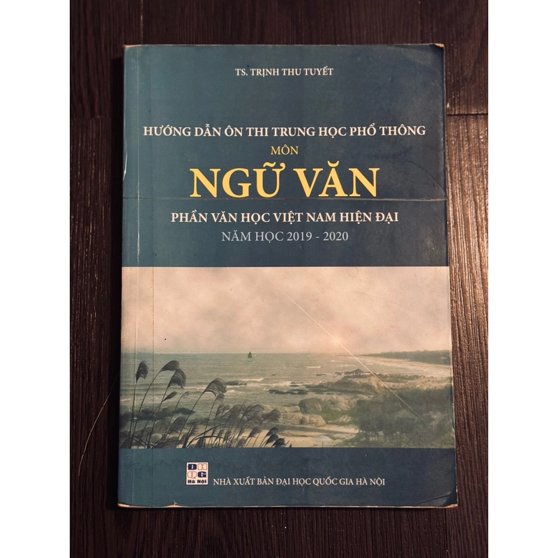 Sách luyện thi Ngữ Văn THPT  478491