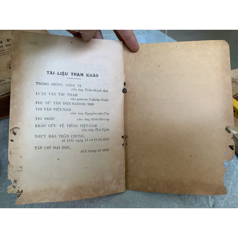 TÚ XƯƠNG VỚI THẾ SỰ - HẬU ĐÌNH PHƯƠNG 934031