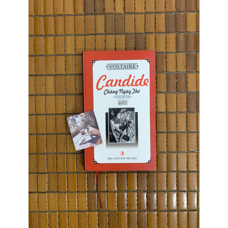 Chàng ngây thơ bìa cứng Voltaire Candide 546083