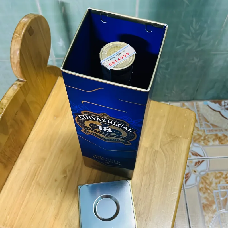 Rượu Chivas 18 – Whisky 1002056