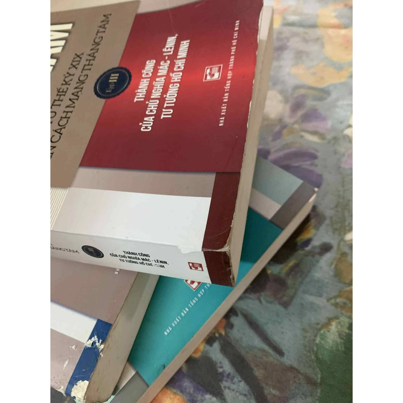 Sự Phát Triển Của Tư Tưởng Việt nam.. - Trần Văn Giàu 537929