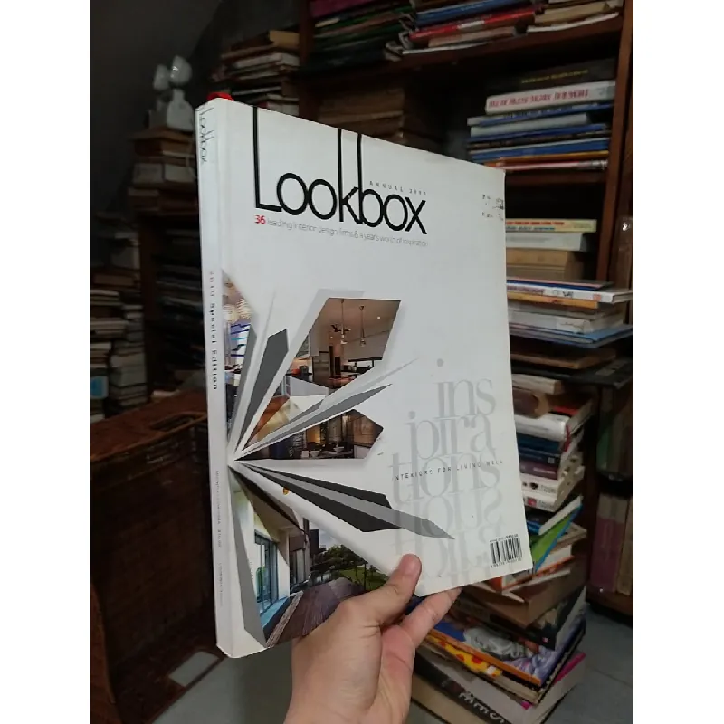 Lookbox 2010 special edition 708484