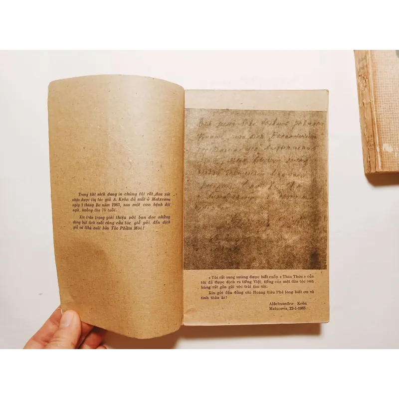 Thao Thức - A. Kron 750440