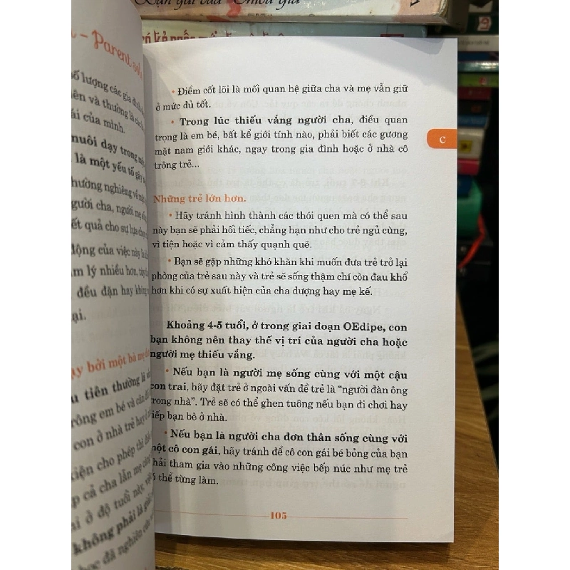 Từ tiếng khóc đầu tiên đến mong muốn con được làm người lớn -BS .Stéphane Barbas 786278