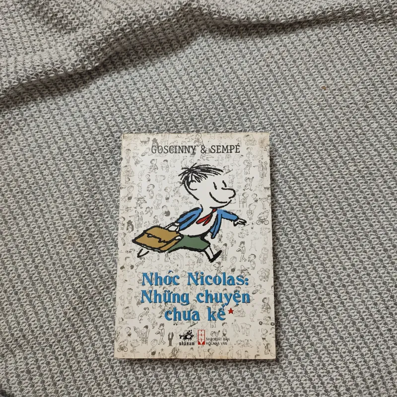 Nhóc Nicholas - Những chuyện chưa kể 736334