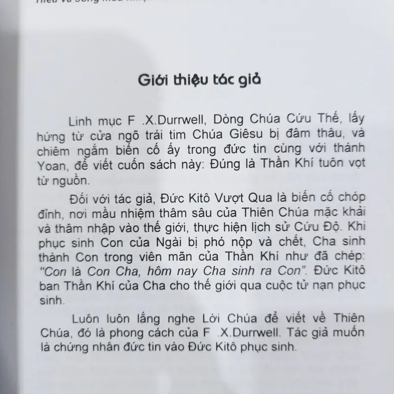 Hiểu và sống mầu nhiệm Thánh Thần Thiên Chúa 🌻 562391