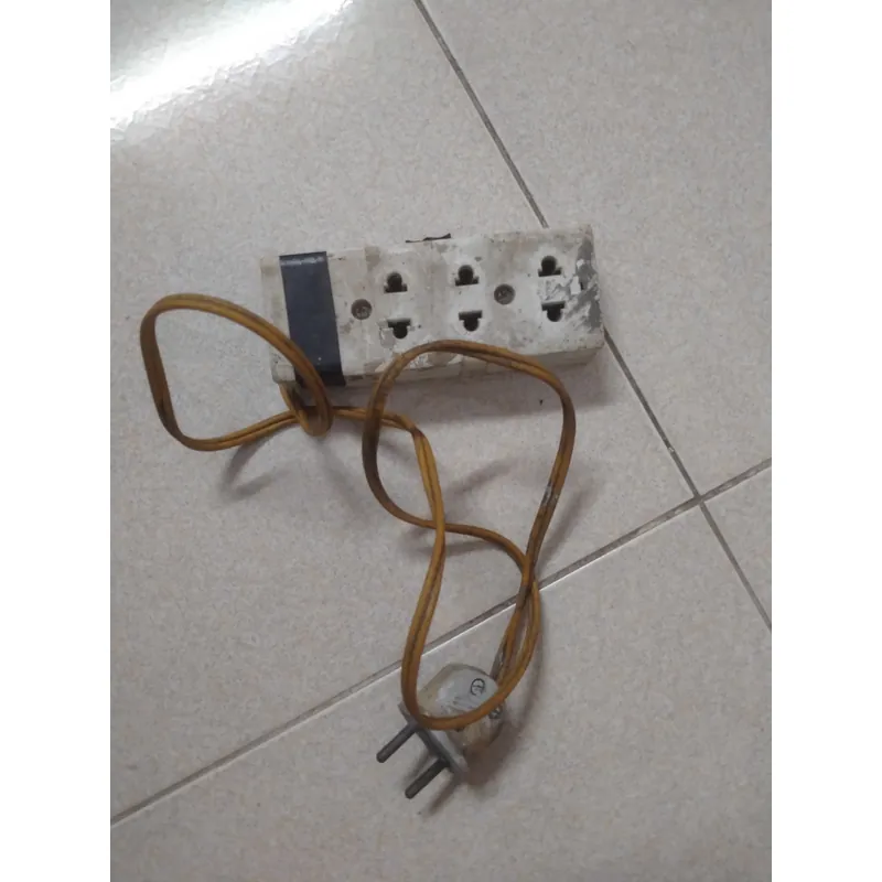 Combo ổ cắm 3 dắc + công tắc điện  599439