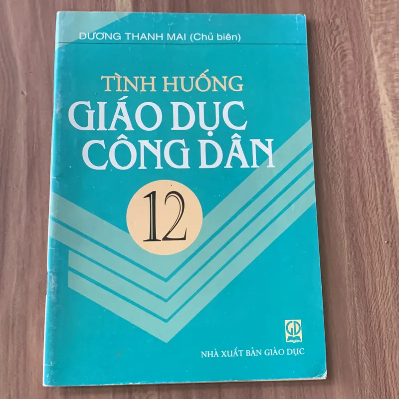 Tình huống Giáo dục công dân 12, sách giáo khoa in năm 2005 674622